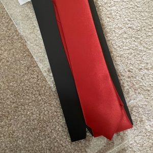 Brand New Never Worn Mens Tie - Rust/Burnt Orange